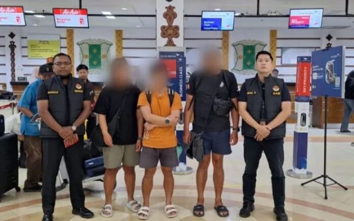 3 WN Malaysia dideportasi dari sabang 3 WN Malaysia Dideportasi dari Sabang
