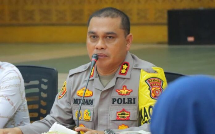 Kapolres Aceh Tamiang Ajak Massa Aksi Sampaikan Aspirasi Secara Damai
