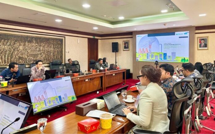 Realisasi TKDN Hulu Migas BPMA Lampaui Target Nasional 2025 BPMA catat realisasi komitmen TKDN gabungan barang dan jasa pada proyek hulu migas lampaui target nasional. Foto: HO for Komparatif.ID.