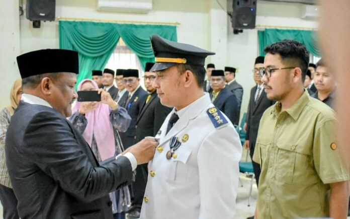 Camat Peusangan (3) Termasuk Peusangan, Bupati Bireuen Rotasi Sejumlah Camat