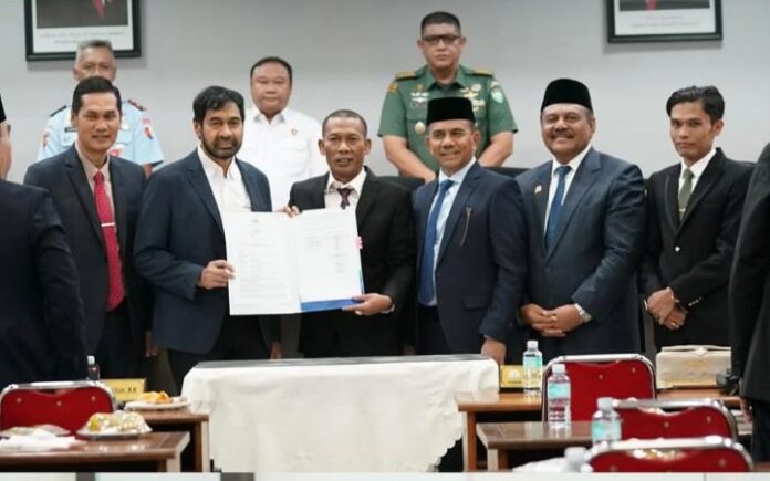 DPRA dan Pemerintah Aceh (1) DPRA dan Pemerintah Aceh Sepakati Perubahan KUA-PPAS 2025