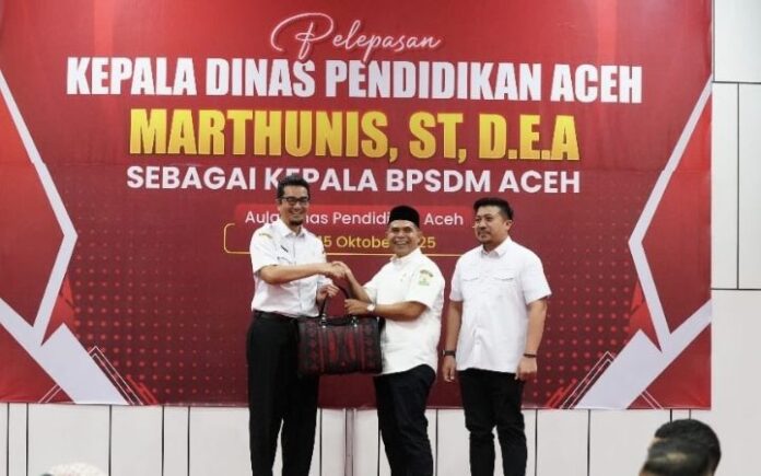 Kadisdik Aceh Pisah Sambut Kadisdik Aceh, Marthunis Titip Pesan Ini