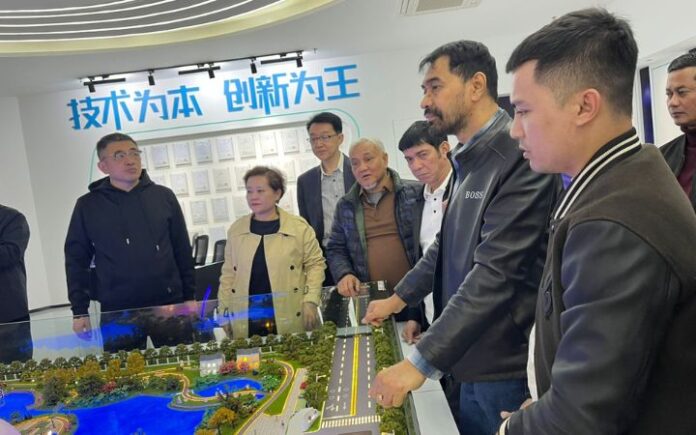 Mualem Tinjau Peternakan Telur Raksasa di Tiongkok, Siap Bawa Teknologi ke Aceh