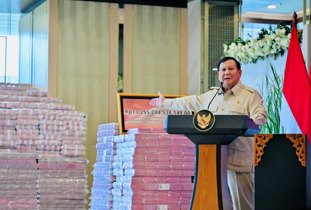 Prabowo: Rp13 Triliun Uang Korupsi CPO Bisa Bangun 8.000 Sekolah!
