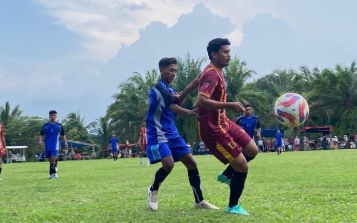 Saputra FC Gol Nanda Buloh & Dolah Antar Saputra FC Taklukkan Putra Barona 2-0