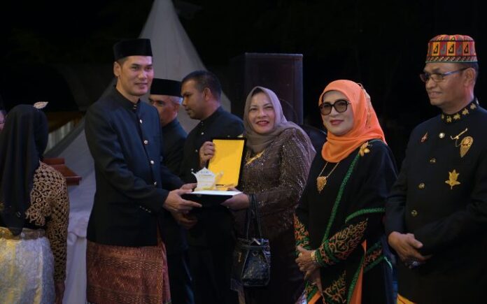 Sekda Aceh M. nasir Hadiri Penutupan HUT ke-26 Bireuen, Sekda Aceh Sampaikan Hal Ini