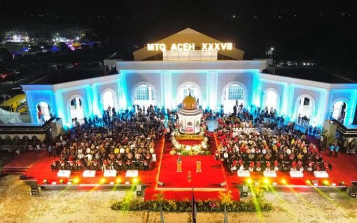 MTQ Aceh XXXVII Catat Nilai Tertinggi, Tim Fahmil Qur’an Pidie Jaya Lolos ke Semifinal MTQ Aceh Kafilah Pidie Tembus 15 Final di MTQ Aceh XXXVII, Target 5 Besar