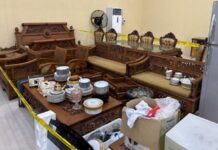 Komplotan Pencuri Bobol Rumah di Ingin Jaya, Angkut Kursi Jati Hingga Kulkas Komplotan Pencuri Bobol Rumah di Ingin Jaya, Angkut Kursi Jati Hingga Kulkas