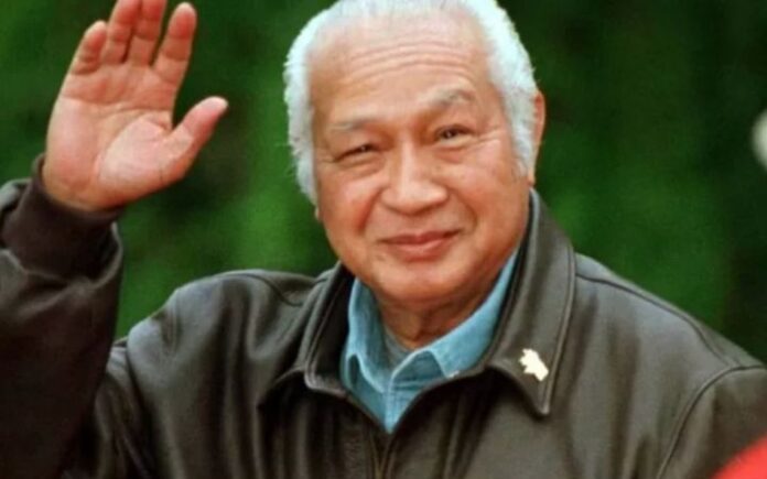 Prabowo Beri Gelar Pahlawan Nasional untuk Soeharto, Istana Ungkap Alasannya