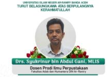 Drs. Syukrinur A. Gani Meninggal Dunia, UIN Kehilangan Sosok Dosen Sederhana Drs. Syukrinur A. Gani Meninggal Dunia, UIN Kehilangan Sosok Dosen Sederhana Dosen Prodi Perpustakaan FAH UIN Ar-Raniry Drs. Syukrinur A. Gani meninggal dunia. Foto: Dok. UIN Ar-Raniry.