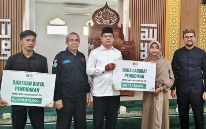 ITF UIN Ar-Raniry Salurkan Bantuan UKT Untuk 192 Mahasiswa