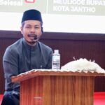 Ustaz Masrul Aidi Tunjuk Nourman Jadi Kuasa Hukum Kasus Pembakaran Dayah Babul Maghfirah Ustaz Masrul Aidi Tunjuk Kuasa Hukum Tangani Kasus Pembakaran Dayah Babul Maghfirah