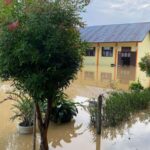 Bireuen Lumpuh, Pemerintah Aceh Kerahkan Perahu Polietilen untuk Evakuasi Bireuen Nyaris Lumpuh, Pemerintah Aceh Kerahkan Perahu Polietilen untuk Evakuasi