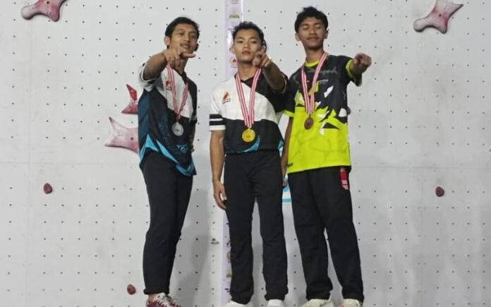 panjat tebing Speed WR Aceh Surya Gusfian Pecahkan Rekor Panjat Tebing Speed WR Aceh