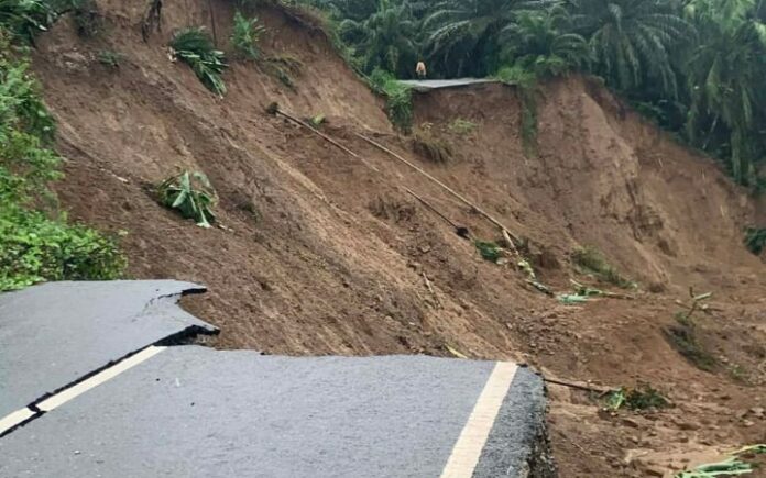 Diterjang Banjir Bandang, Peusangan Selatan Terkurung, Logistik Mulai Menipis