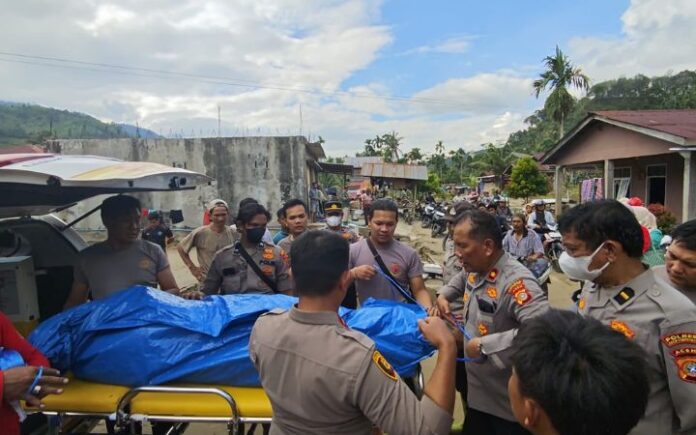 Polisi Evakuasi Jenazah Tanpa Identitas di Sungai Alas Aceh Tenggara