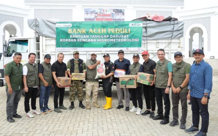 Bank Aceh Salurkan Bantuan Sembako untuk Korban Banjir di Pidie Jaya