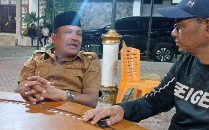 Bupati Bireuen (7) Bupati Bireuen Kerahkan Alat Berat Bersihkan Kayu Sisa Banjir di Hulu Sungai Peudada