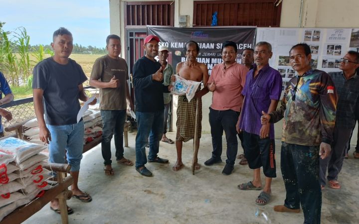 SMSI Aceh dan SS Yogyakarta Kirim Beras untuk Korban Banjir di Bireuen

