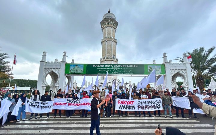 Respon Mendagri Soal Pengibaran Bendera Putih di Aceh
