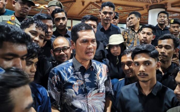 Massa ASA Minta Pemerintah Aceh Tindak Tambang Ilegal Penyebab Banjir