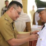 Wakil Bupati Pidie Lantik 12 Keuchik di Kecamatan Keumala Wakil Bupati Pidie Lantik 12 Keuchik di Kecamatan Keumala