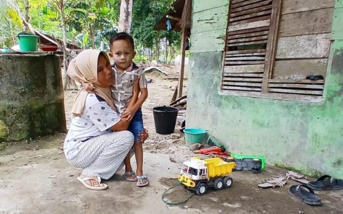 Aidil Balita dari Keluarga Buruh Tani di Peudada Alami Bocor Jantung
