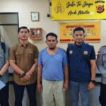 Pendeta Asal Aceh Dedi Saputra Ditetapkan Sebagai Tersangka Penistaan Agama Pendeta Asal Aceh Dedi Saputra Diciduk di Bengkayang, Keluarga Ajukan Protes Pendeta Asal Aceh Dedi Saputra Ditetapkan Sebagai Tersangka Penisatan Agama