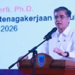 Kemnaker Gelar Pelatihan Vokasi untuk 24 Kejuruan Menaker Yassierli: Anak Muda Jangan Bertahan pada Skill Lama pelatihan vokasi