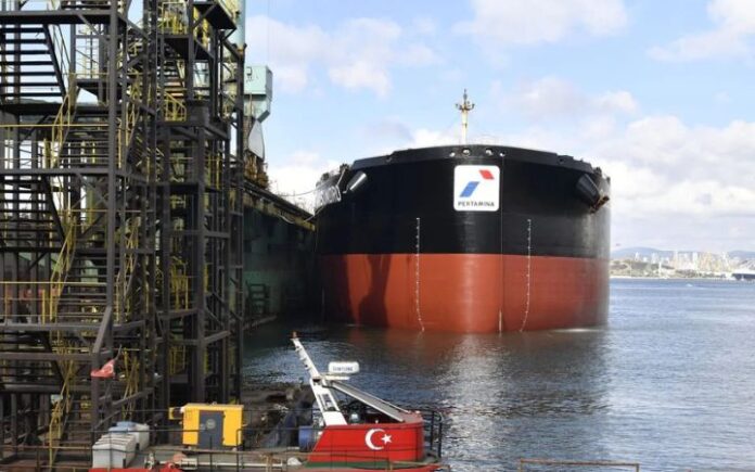2 Kapal Tanker Pertamina Masih Tertahan di Selat Hormuz