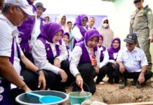 Ketua Umum TP Posyandu Salurkan Ribuan Bantuan di Aceh Utara Ketua Umum TP Posyandu Salurkan Ribuan Bantuan di Aceh Utara