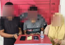 Polisi Ungkap Kasus Sabu di Seunuddon, 3 Pelaku Diamankan Polisi Ungkap Kasus Sabu di Seunuddon, 3 Pelaku Diamankan