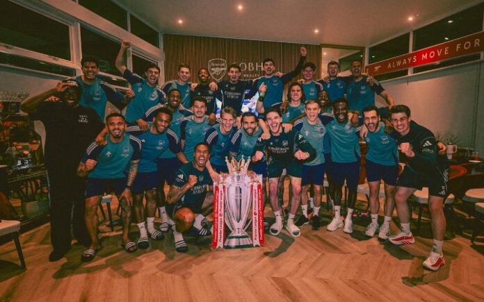 Arsenal Juara Liga Inggris, Dahaga 22 Tahun Tuntas