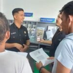 Buruh Terminal di Peusangan Baru Tahu Masuk Desil 8 Saat Urus Rujukan Sakit Mata Buruh Terminal di Peusangan Baru Tahu Masuk Desil 8 Saat Urus Rujukan Sakit Mata