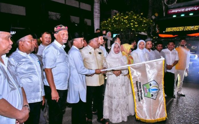 Bupati Bireuen Lepas Pawai Takbiran Iduladha 1447 H