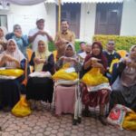 Bupati Bireuen Salurkan Santunan untuk Kaum Difabel Jelang Iduladha Bupati Bireuen Salurkan Santunan untuk Kaum Difabel Jelang Iduladha