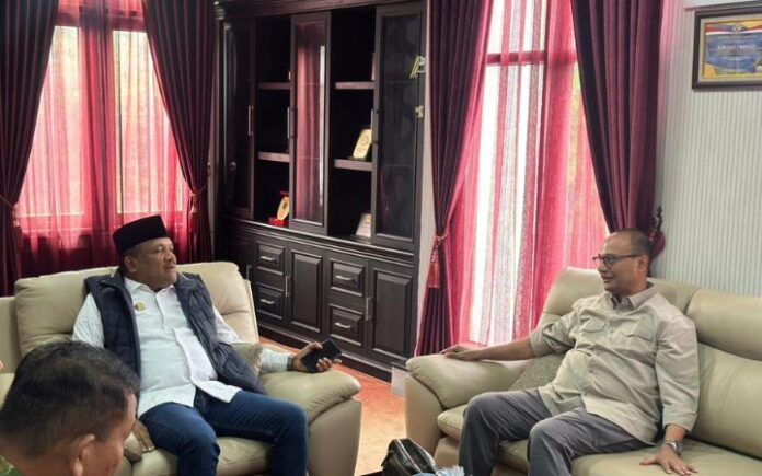 Dirjen PKP dan Bupati Bireuen Bahas Percepatan Pembangunan Huntap