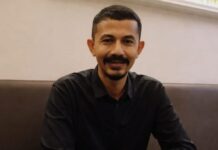 Hardiknas dan Nasib Guru Honorer yang Terus Terpinggirkan Hardiknas dan Nasib Guru Honorer yang Terus Terpinggirkan