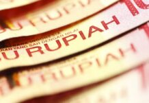 Rupiah Kembali Loyo, Tembus 17.630 per Dolar AS Pagi Ini Rupiah Kembali Loyo, Tembus Rp17.630 per Dolar AS Pagi Ini