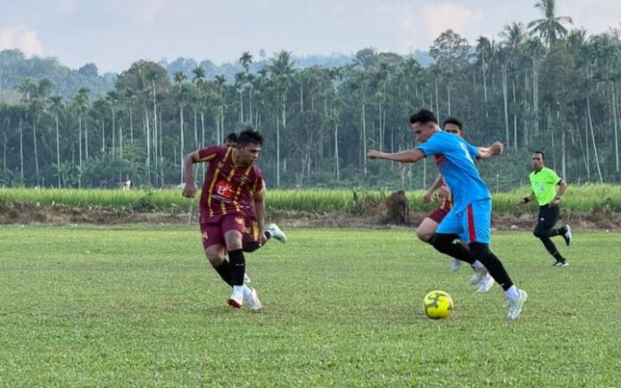 Saputra FC Menang Tipis di Laga Pembuka HUT Rampak FC IV