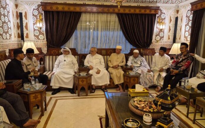 Nazhir Wakaf Baitul Asyi Sambut Rombongan Haji Aceh