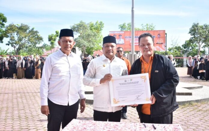 Bupati Mukhlis Lepas 445 Petugas Sensus Ekonomi 2026 di Bireuen