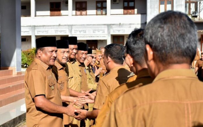Bupati Bireuen (1) Hari Pertama Kerja Usai Iduladha, Bupati Bireuen Ingatkan ASN Tinggalkan Ego Sektoral