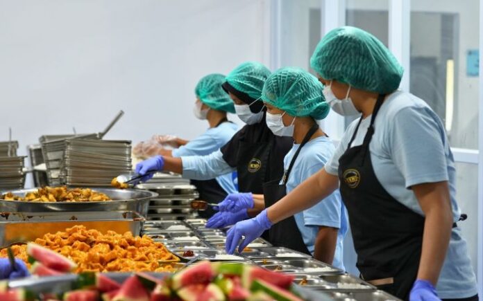 DPR Dukung Penghentian Sementara Pembangunan Dapur MBG