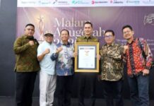 Sekda Aceh M. Nasir Raih SMSI Award, Ini Deretan Prestasinya Sekda Aceh M. Nasir Raih SMSI Award, Ini Deretan Prestasinya