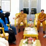 Mahasiswa UIA Telusuri Jejak Soekarno di Museum Perjuangan Bireuen Mahasiswa UIA Telusuri Jejak Soekarno di Museum Perjuangan Bireuen