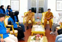 Mahasiswa UIA Telusuri Jejak Soekarno di Museum Perjuangan Bireuen Mahasiswa UIA Telusuri Jejak Soekarno di Museum Perjuangan Bireuen