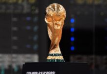 Sempat Jadi Polemik, TVRI Izinkan Warkop di Aceh Nobar Piala Dunia Tanpa Biaya Komparaif.ID, Banda Aceh– Pelaku usaha warung kopi di Aceh akhirnya dapat menyelenggarakan nonton bareng (nobar) Piala Dunia 2026 tanpa harus membayar biaya lisensi. Kepastian tersebut disampaikan Lembaga Penyiaran Publik (LPP) TVRI Stasiun Aceh setelah berkoordinasi dengan TVRI Pusat terkait aspirasi yang disampaikan para pelaku usaha warung kopi di daerah tersebut.