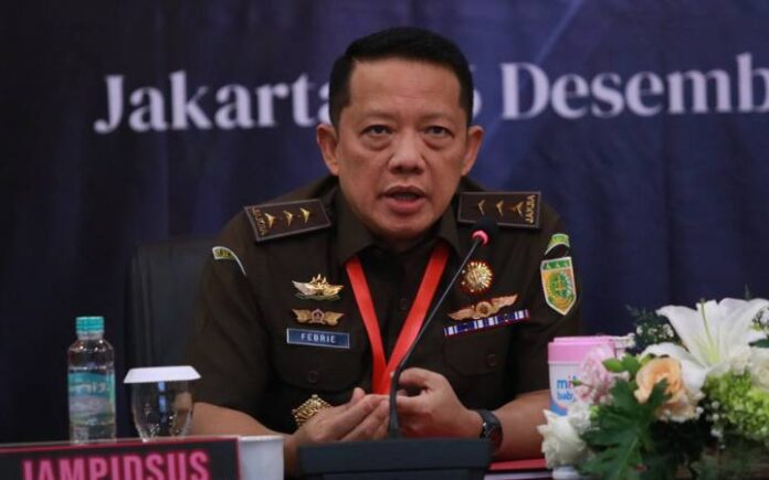 Eks Jampidsus Febrie Adriansyah Ditetapkan Sebagai Tersangka Kasus Gratifikasi & TPPU
