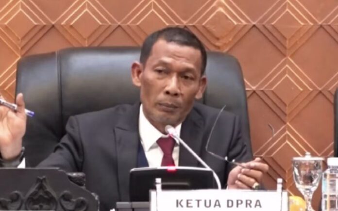 Ketua DPRA (1) DPRA Gelar Paripurna LKPJ Gubernur Aceh 2025 dan Bentuk Pansus Evaluasi